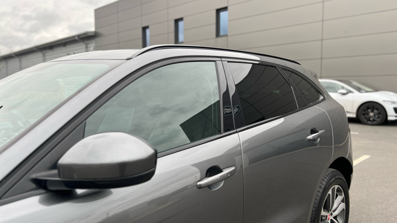 Jaguar F-Pace 2.0d [240] R-Sport 5dr Auto AWD Diesel Estate